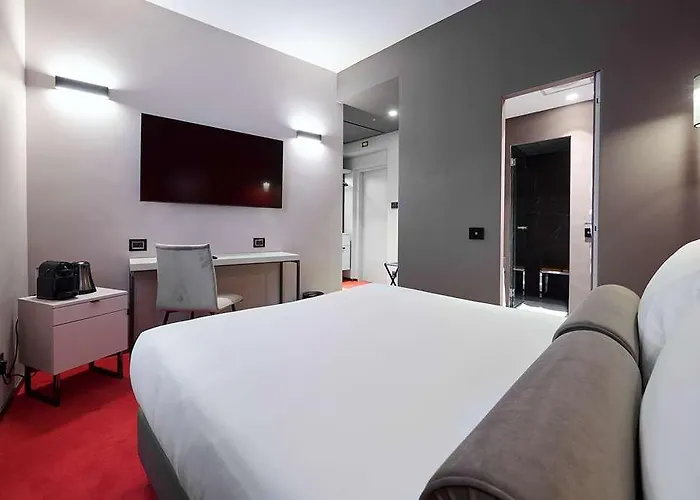 Mytale Hotel *